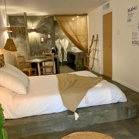 Bed and Breakfast O5Sens Agde Exterior foto